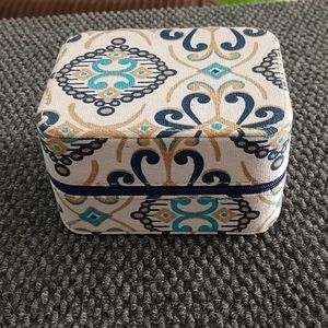 Wellspring Canvas Covered Jewelry Box